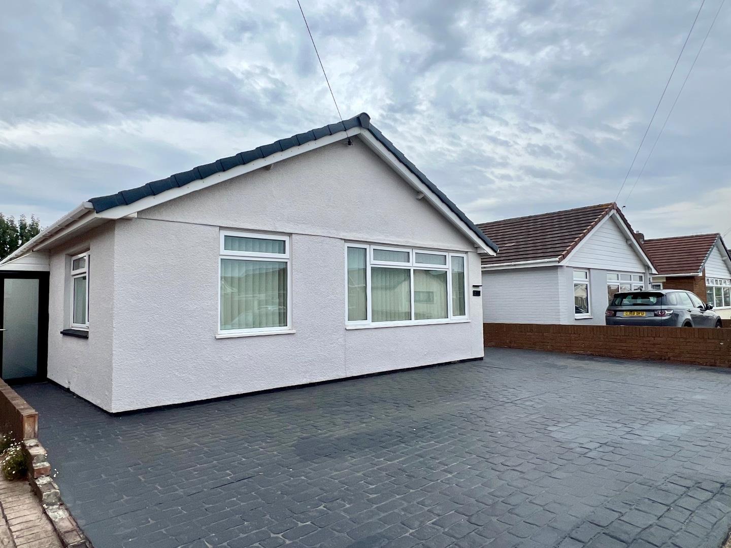 West End Avenue, Porthcawl, Bridgend County Borough, CF36 3NH